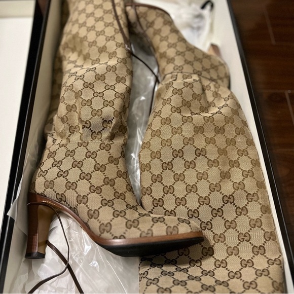 Gucci Beige Monogram canvas knee high boots 35.5 - Picture 3 of 8